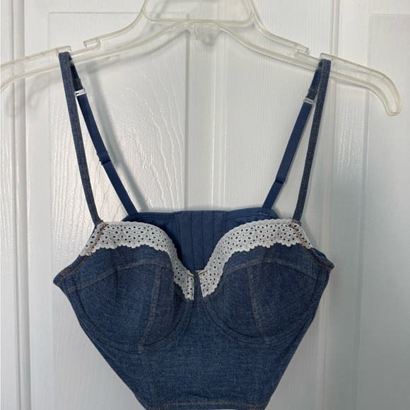 🤍💙NWOT Colsie from Target Blue Jean Lace Trim Cropped Corset Bustier Bralette 💙🤍 - Picture 2 of 7